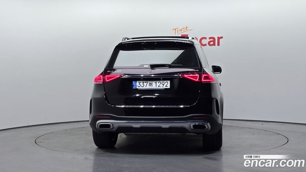 Mercedes-Benz GLE-Class 2021