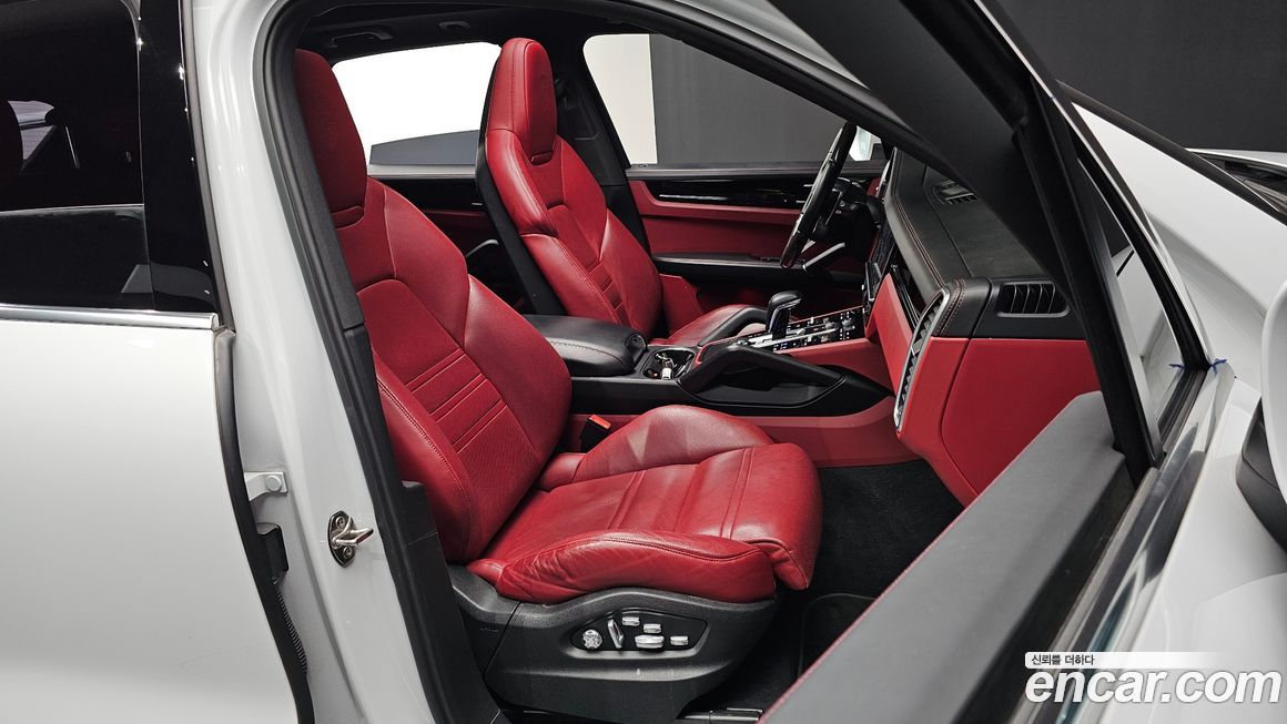 Porsche Cayenne 2020