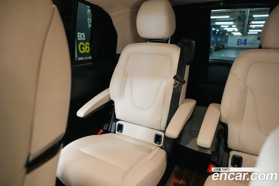 Mercedes-Benz V-Class 2021