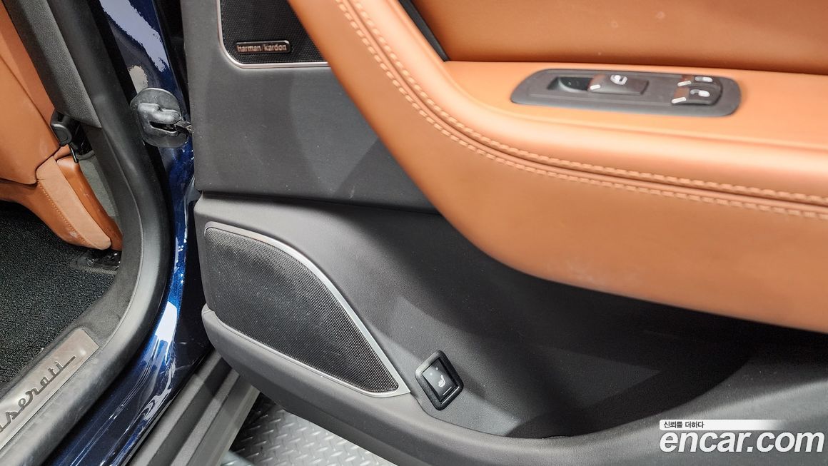 Maserati Levante 2022