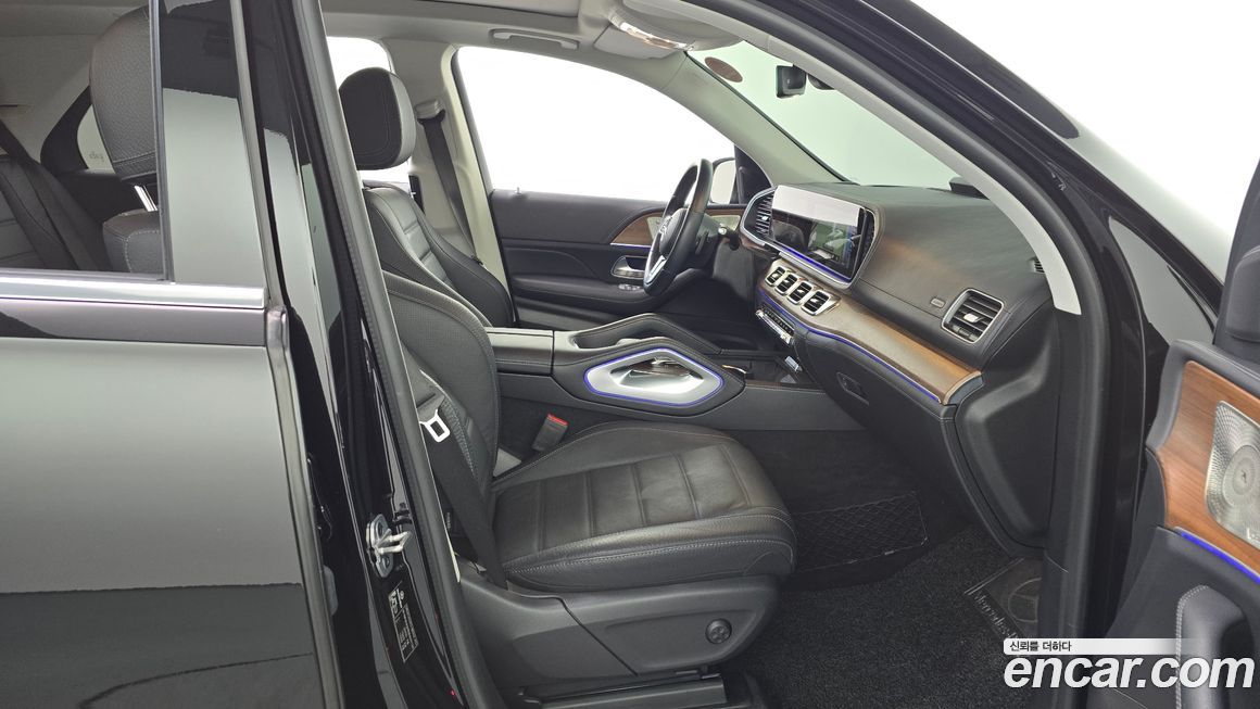 Mercedes-Benz GLE-Class 2021