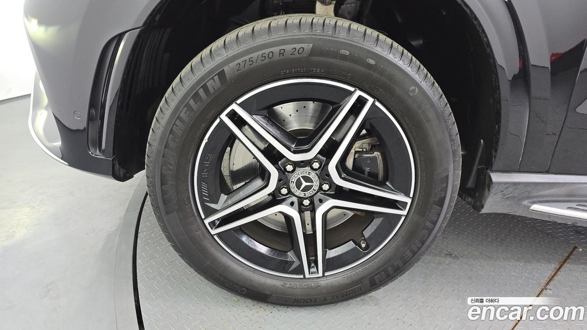 Mercedes-Benz GLE-Class 2021