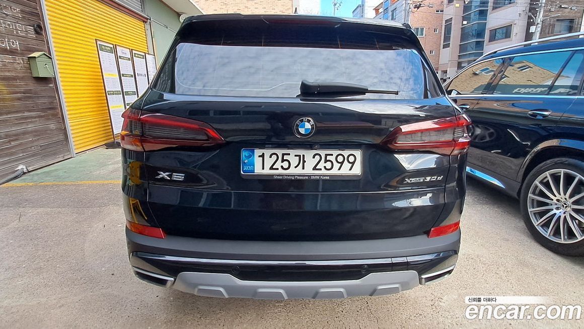 BMW X5 2021