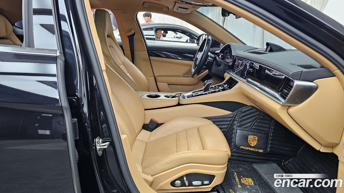 Porsche Panamera 2018