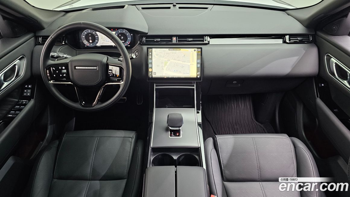 Land Rover Range Rover Velar 2025