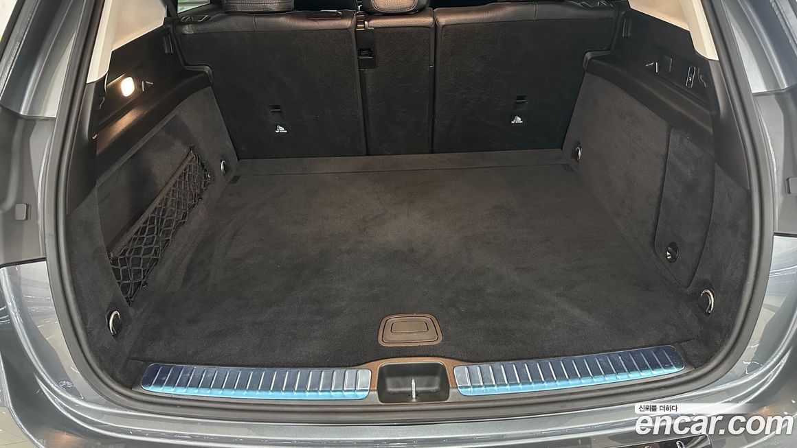 Mercedes-Benz GLE-Class 2021