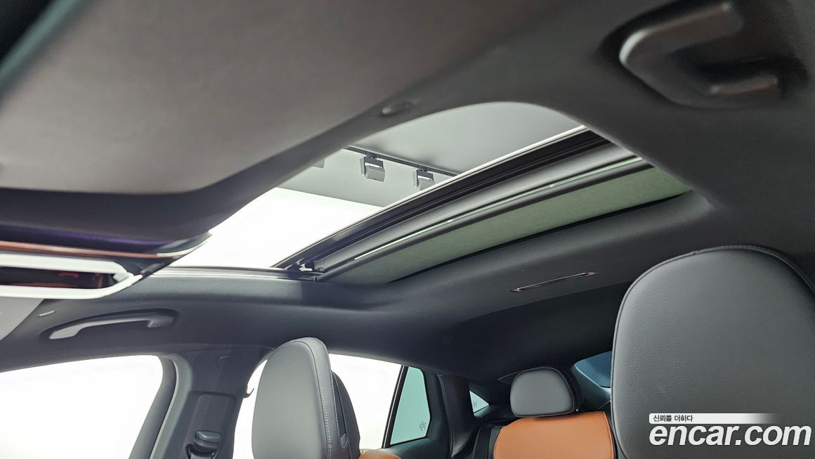 Mercedes-Benz GLC-Class 2025