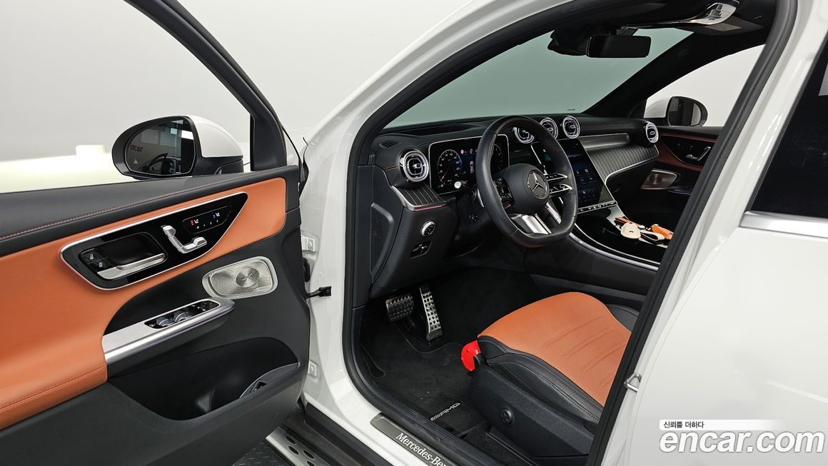 Mercedes-Benz GLC-Class 2025