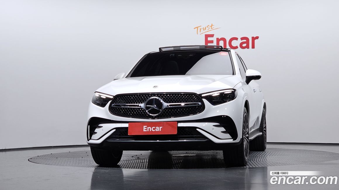 Mercedes-Benz GLC-Class 2025