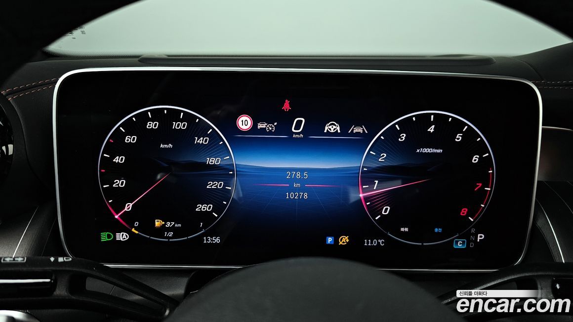 Mercedes-Benz GLC-Class 2025