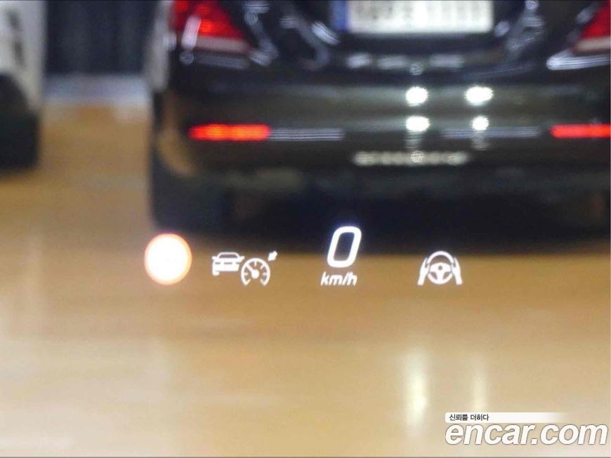 Mercedes-Benz GLC-Class 2023