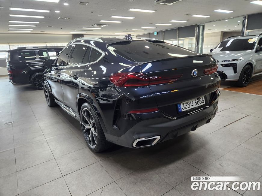 BMW X6 2021