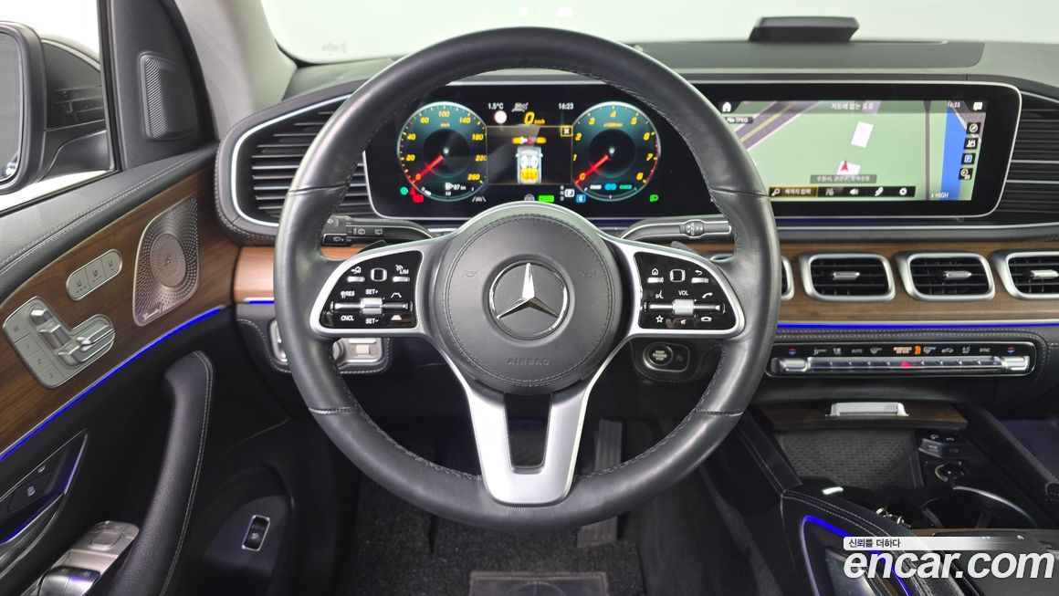 Mercedes-Benz GLE-Class 2021