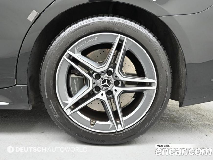 Mercedes-Benz S-Class 2021