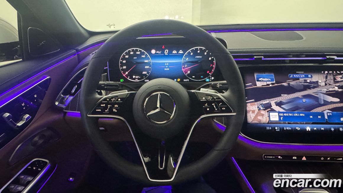 Mercedes-Benz E-Class 2025