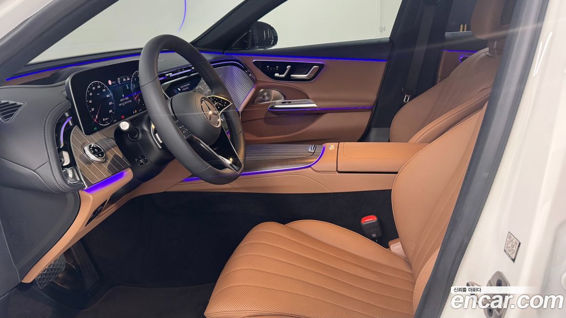 Mercedes-Benz E-Class 2025