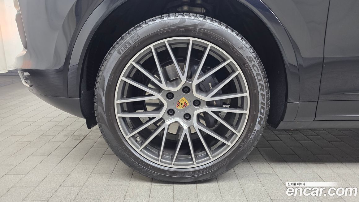 Porsche Cayenne 2020