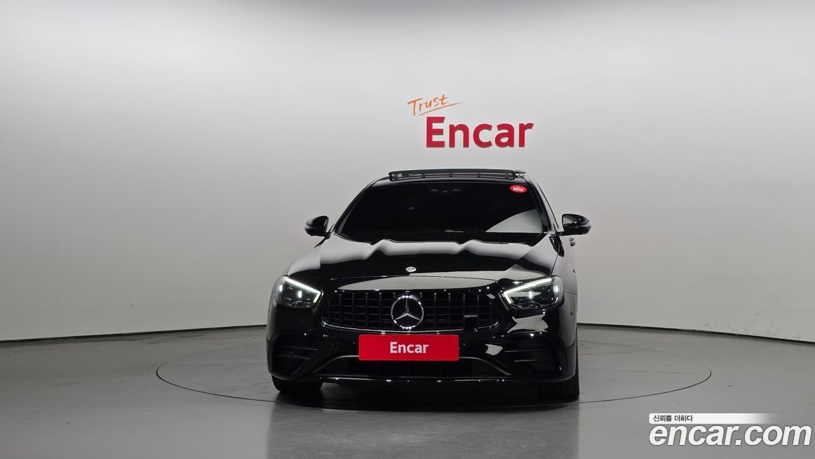 Mercedes-Benz E-Class 2023