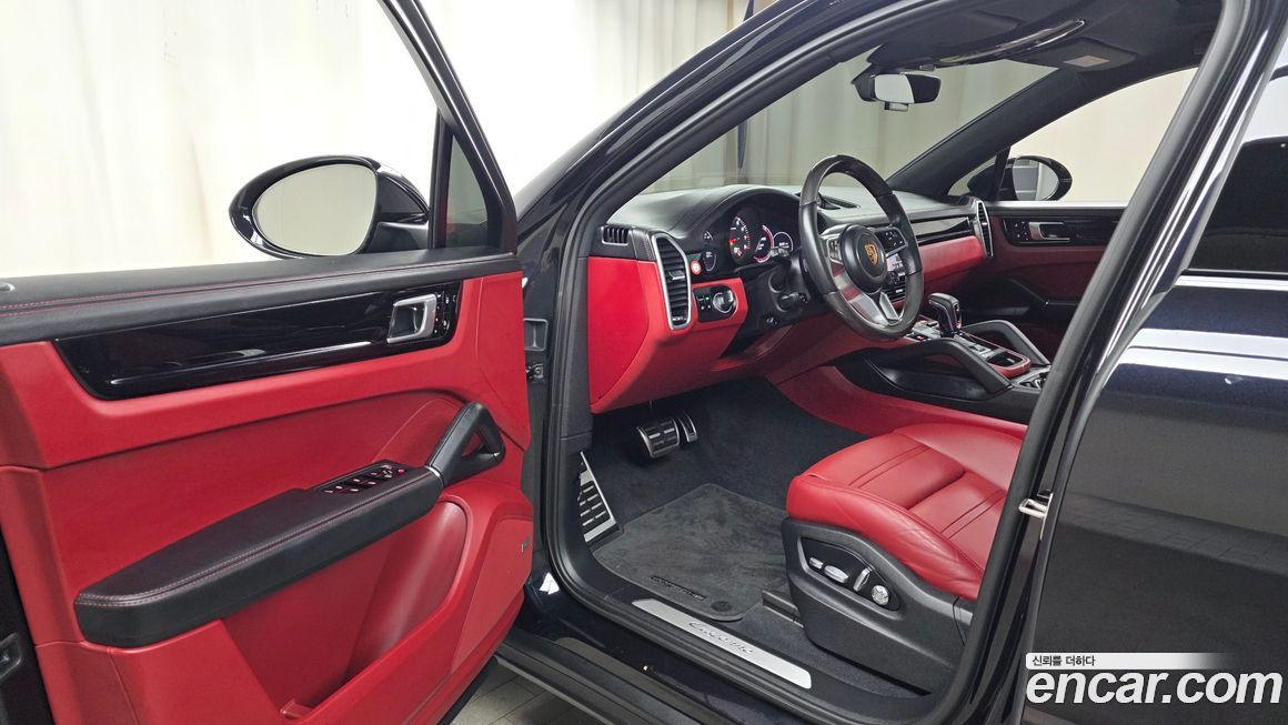 Porsche Cayenne 2020