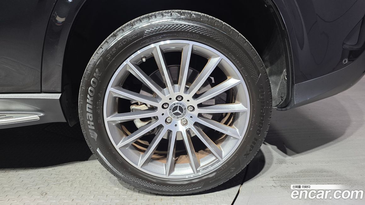 Mercedes-Benz GLE-Class 2023