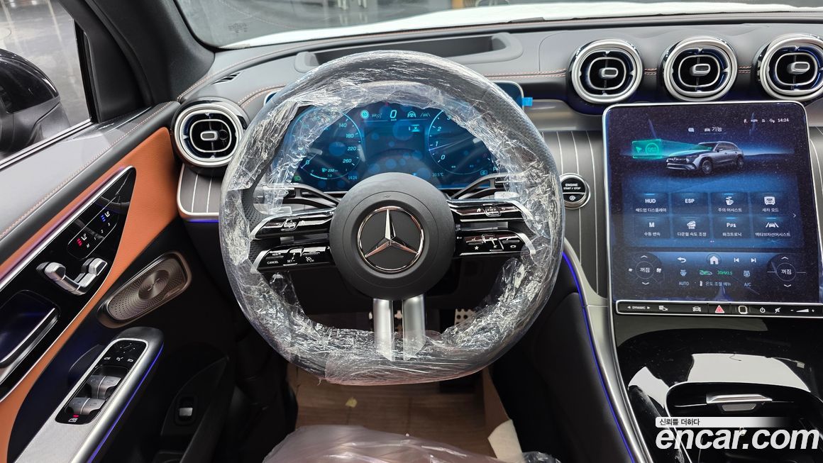 Mercedes-Benz GLC-Class 2026