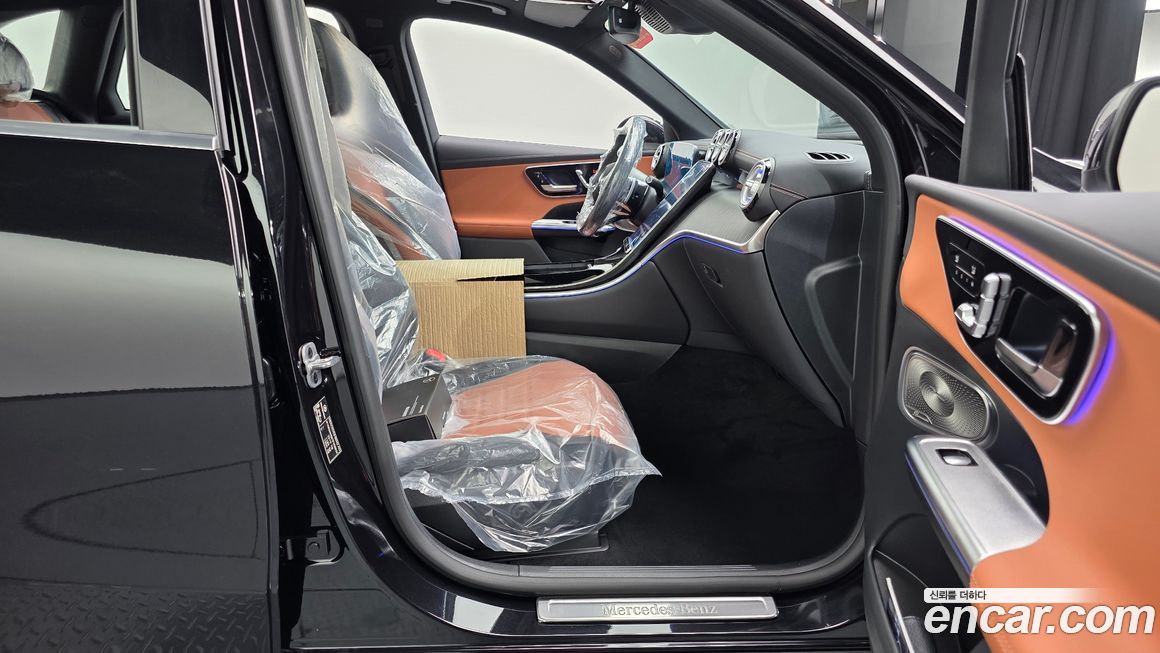 Mercedes-Benz GLC-Class 2026