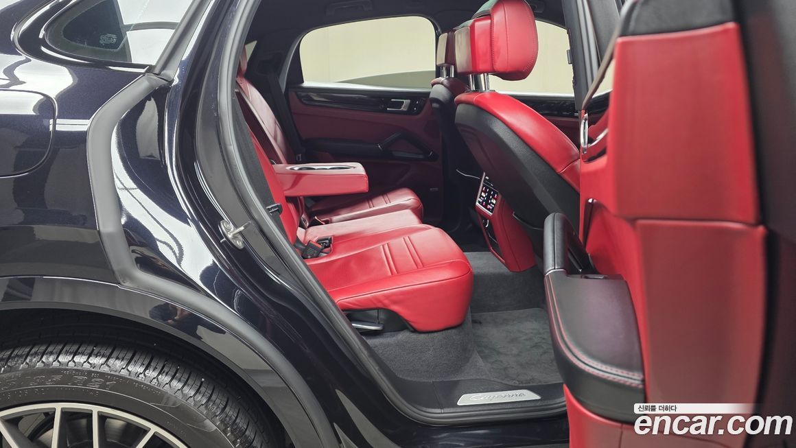 Porsche Cayenne 2020