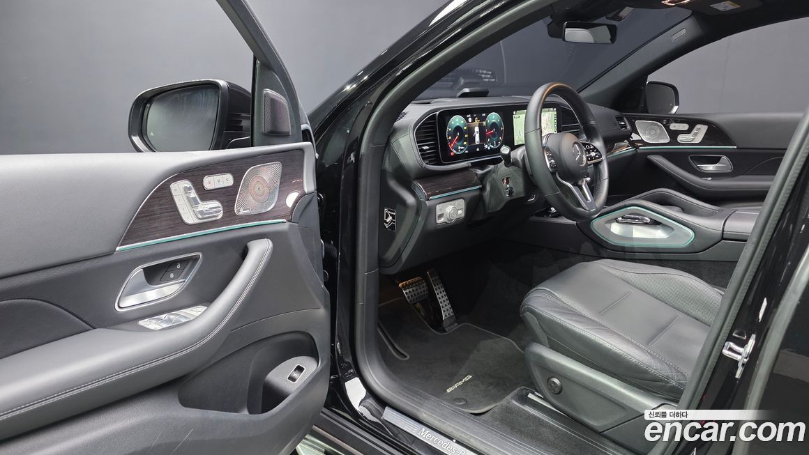 Mercedes-Benz GLE-Class 2023