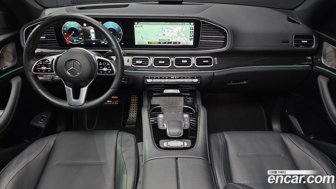 Mercedes-Benz GLE-Class 2023