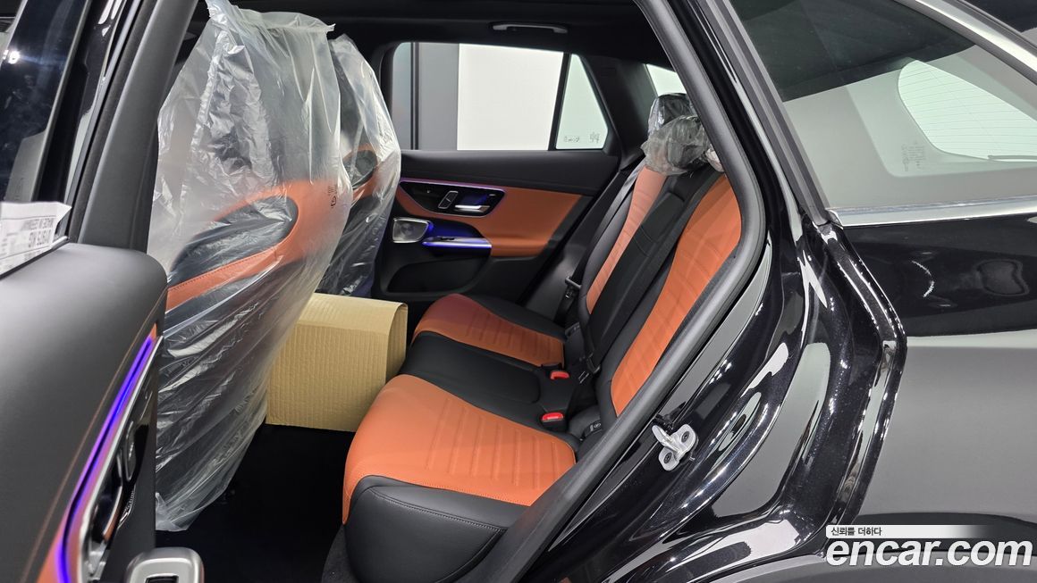 Mercedes-Benz GLC-Class 2026