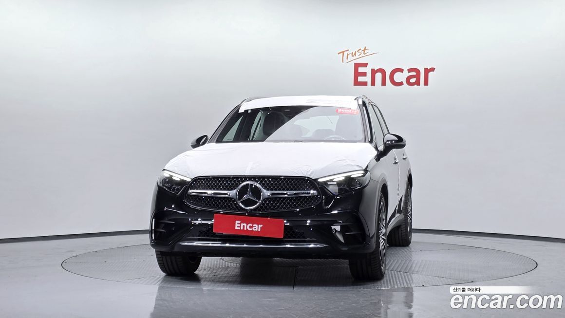Mercedes-Benz GLC-Class 2026