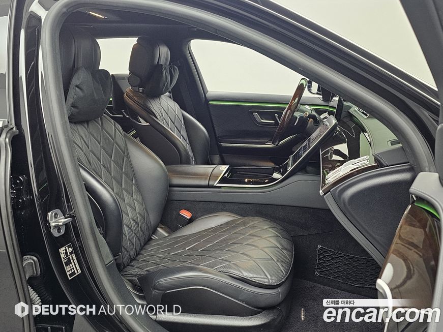 Mercedes-Benz S-Class 2021