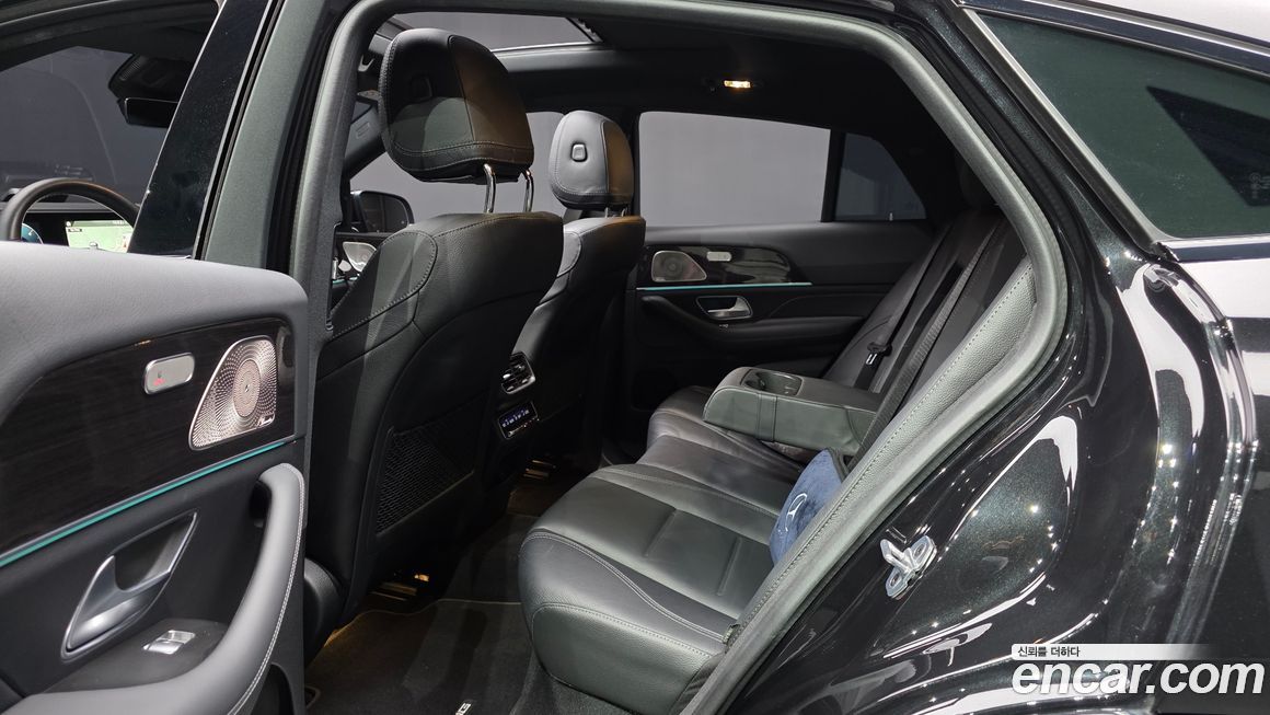 Mercedes-Benz GLE-Class 2023