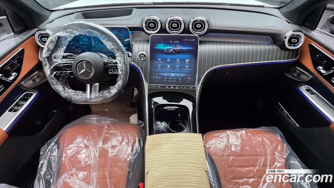 Mercedes-Benz GLC-Class 2026