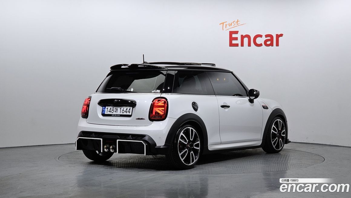 Mini Cooper 2024