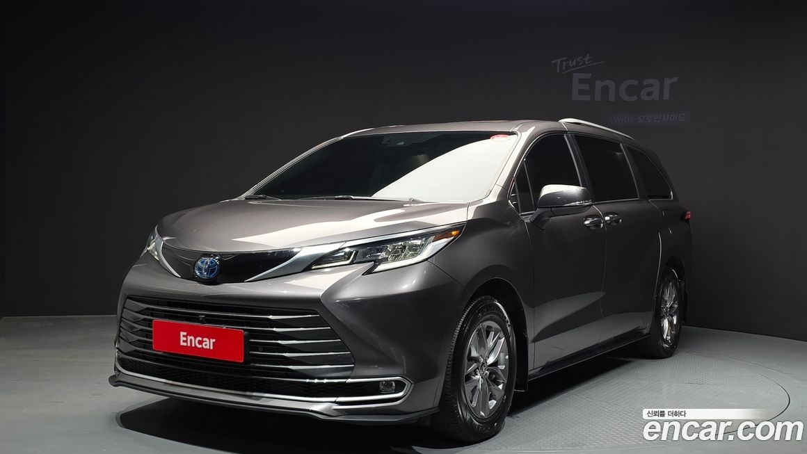 Toyota Sienna 2023