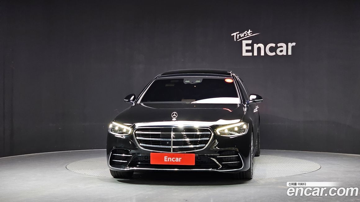 Mercedes-Benz S-Class 2022