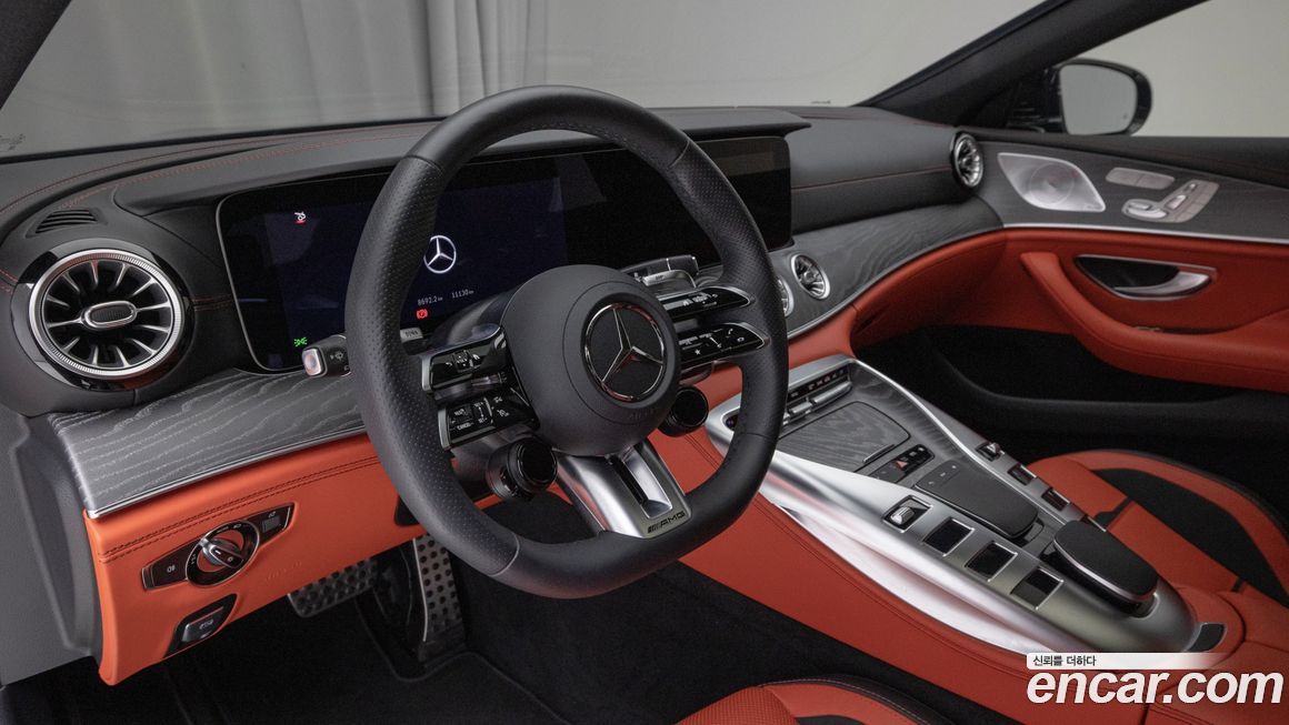 Mercedes-Benz AMG GT 2024