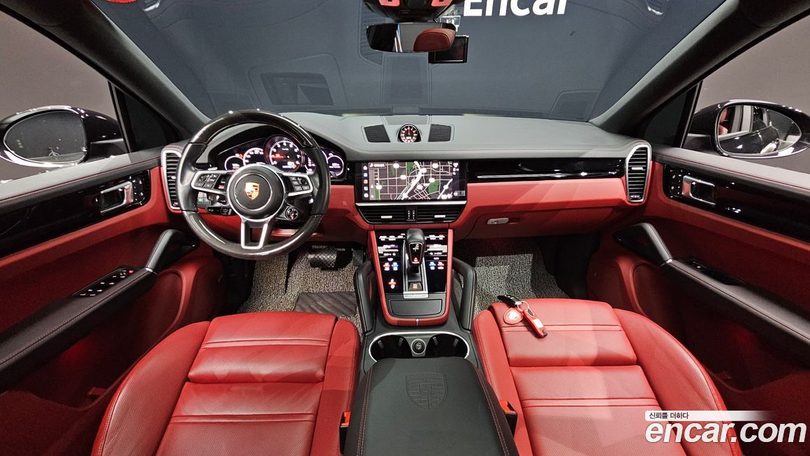 Porsche Cayenne 2022