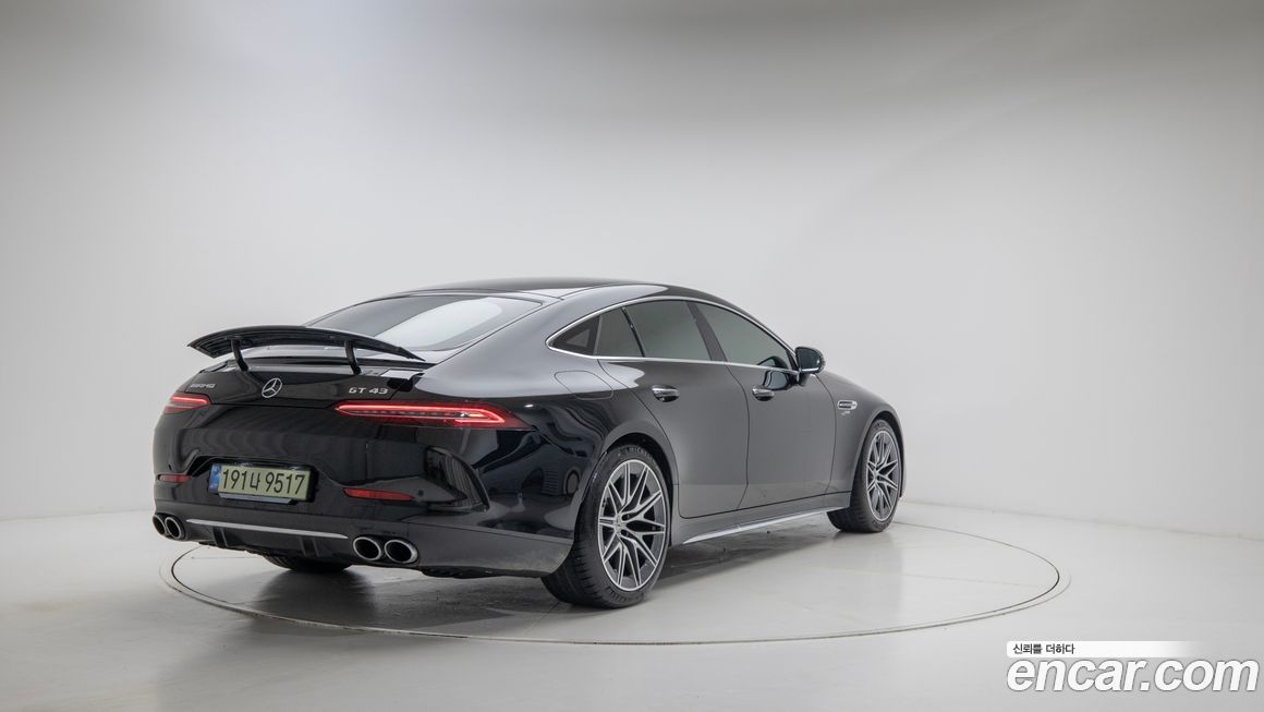 Mercedes-Benz AMG GT 2024