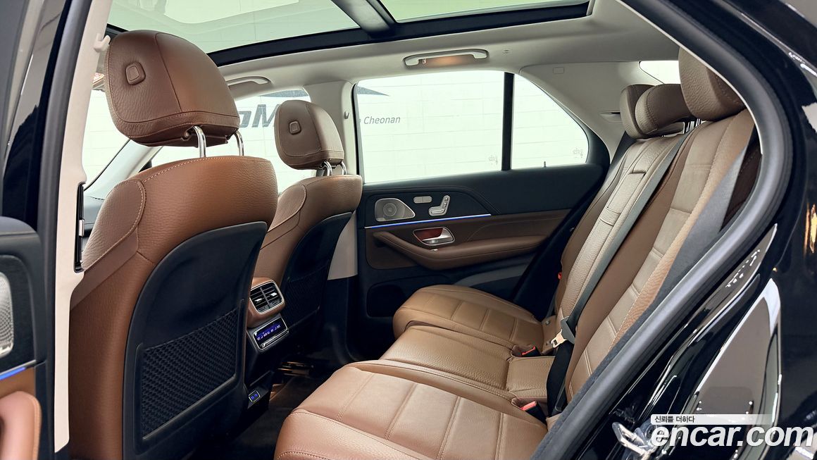 Mercedes-Benz GLE-Class 2025