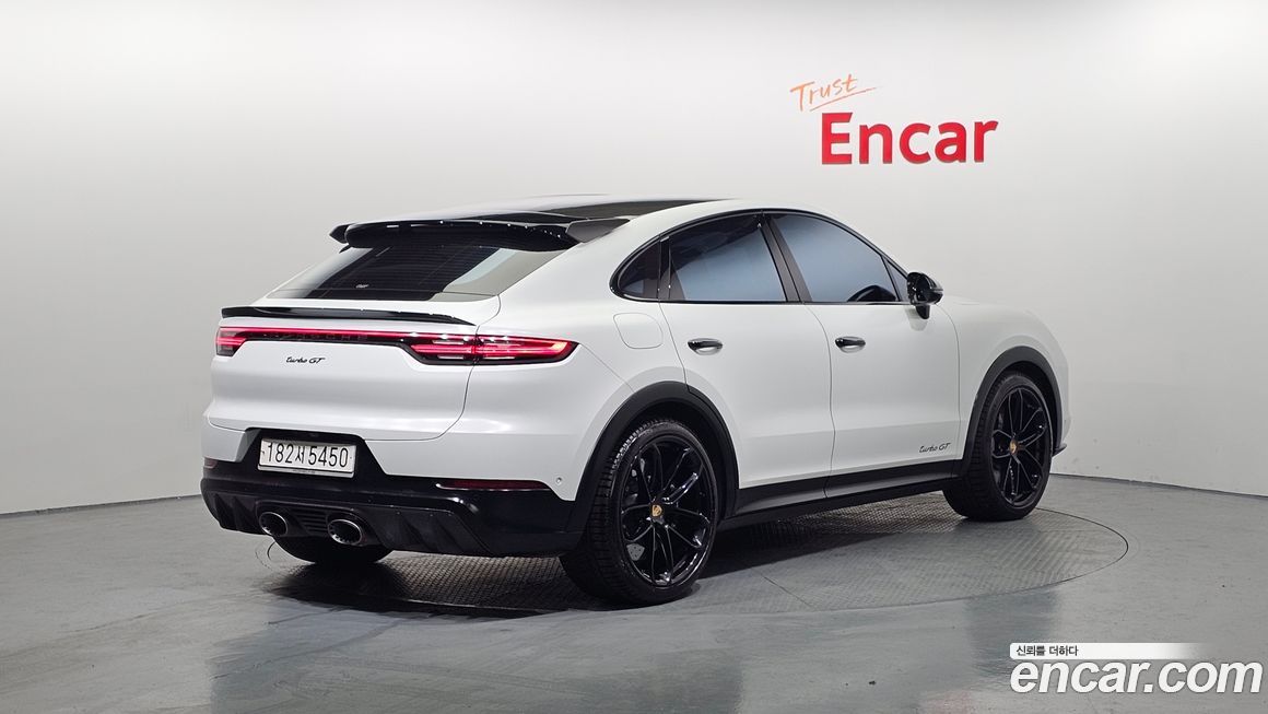 Porsche Cayenne 2023