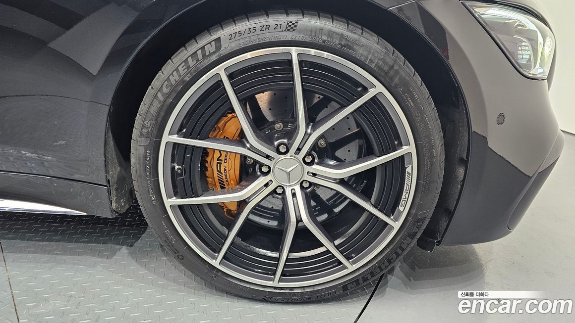 Mercedes-Benz AMG GT 2023