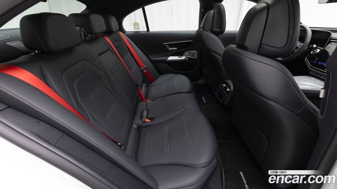 Mercedes-Benz E-Class 2025