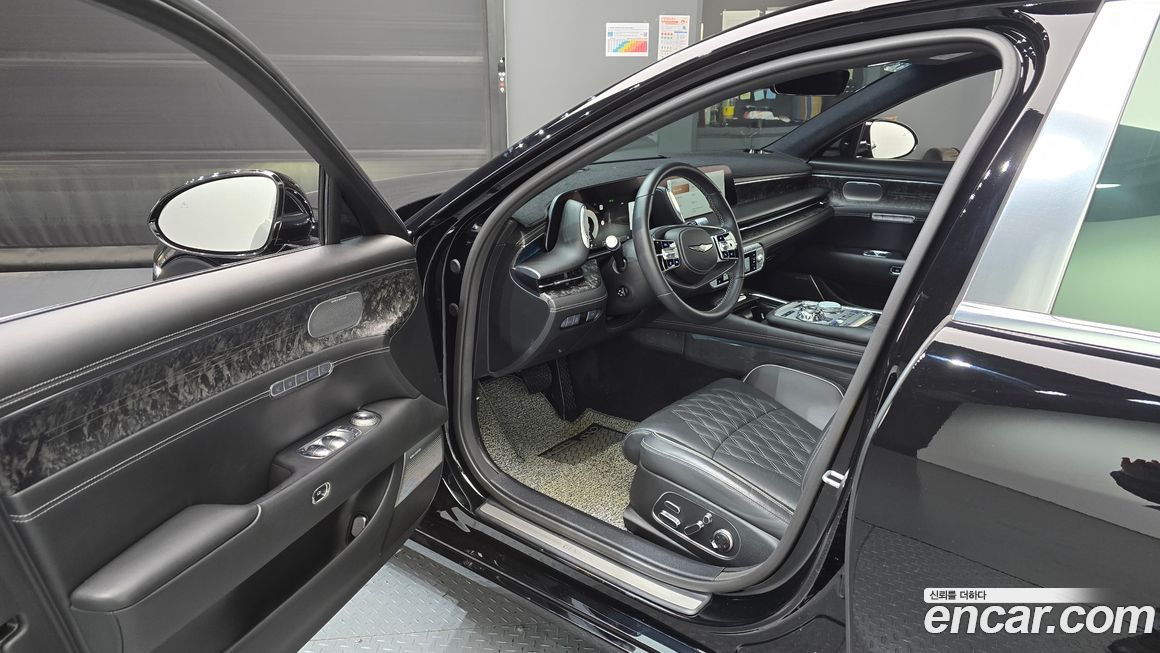 Genesis G90 2023