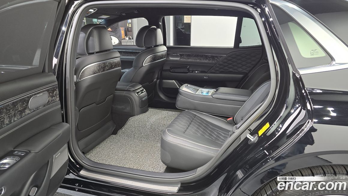 Genesis G90 2023