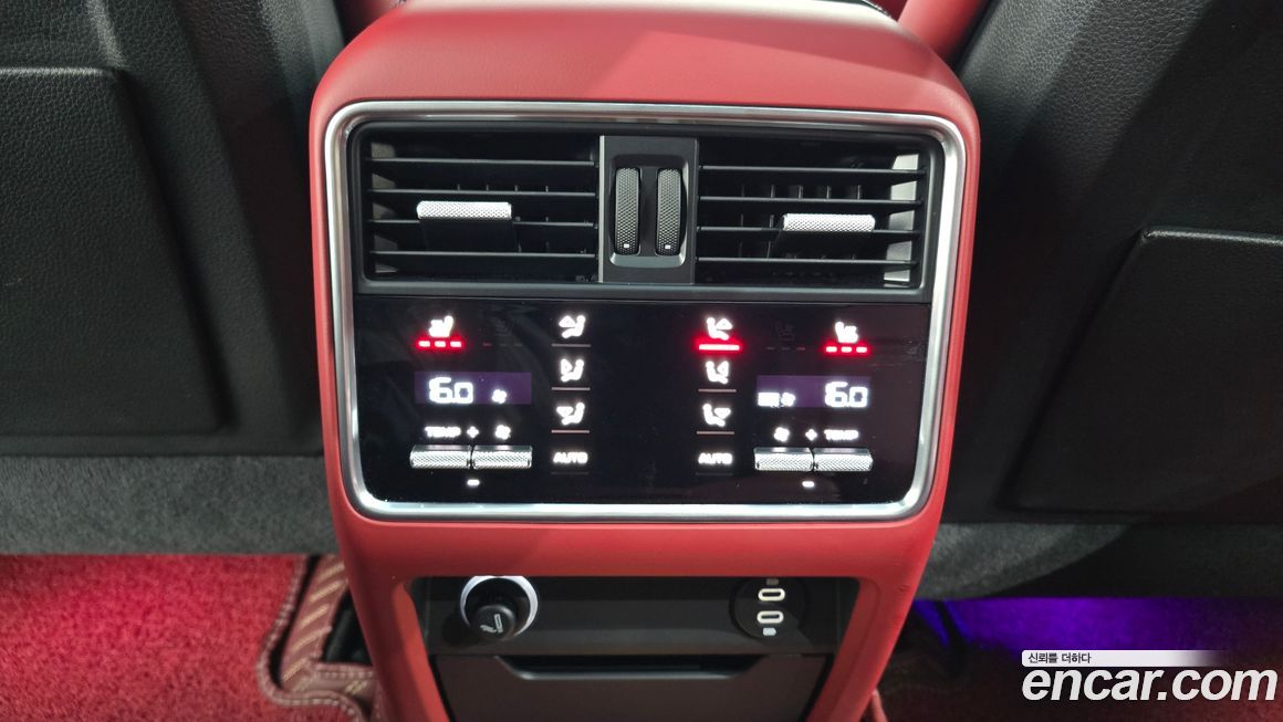 Porsche Cayenne 2021