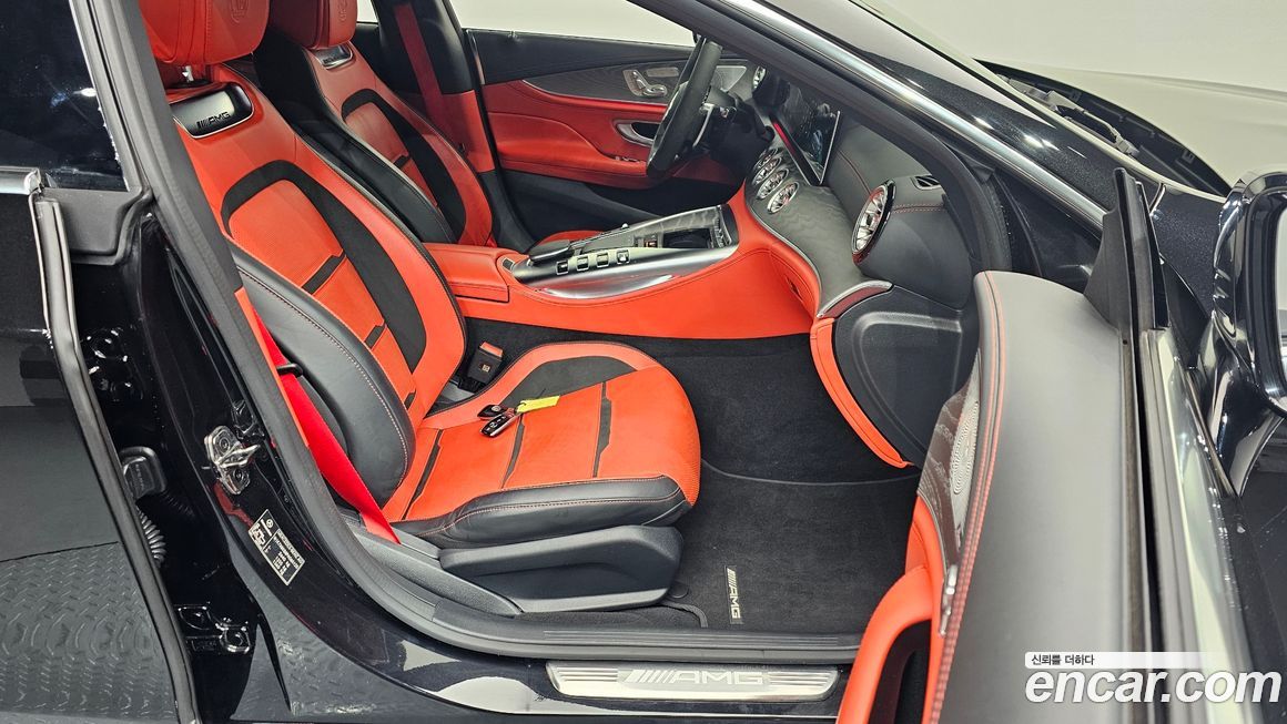 Mercedes-Benz AMG GT 2023