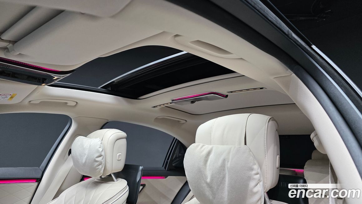 Mercedes-Benz S-Class 2023