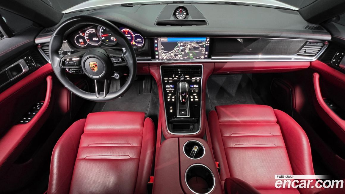 Porsche Panamera 2022